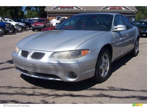 2002 Galaxy Silver Metallic Pontiac Grand Prix Se Sedan 68988495