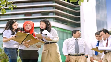 Daftar Universitas Jurusan Pariwisata Terbaik Di Indonesia Seputar