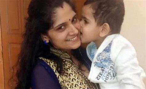 Anu Kumari 31 Years Mother Of A 4 Year Old Secures 2nd Rank In Upsc