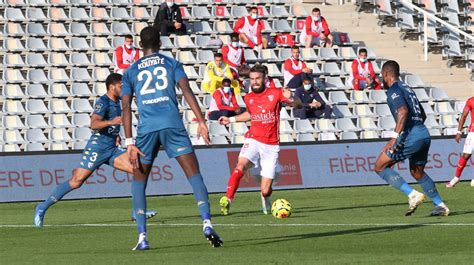 NÎmes Olympique Les Crocos Face à Metz Retour En Images