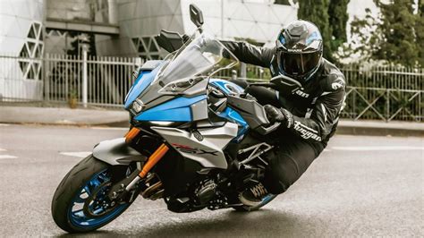 2024 Suzuki GSX-S1000GX Launched In Malaysia: What’s New? Check Price, Engine Specs And More ...