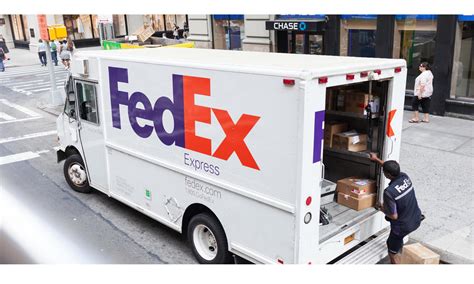 What are FedEx Shipping Exceptions? - Lessgistics