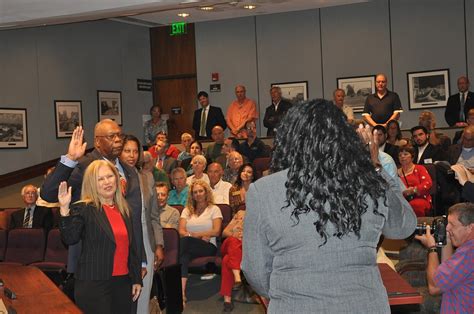 New City Commissioners Sworn In At City Hall Your Observer