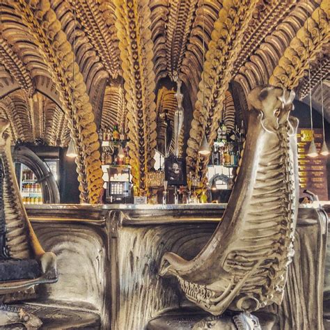 Hr Giger Bar Museum Gruy Res Coment Rios De Restaurantes