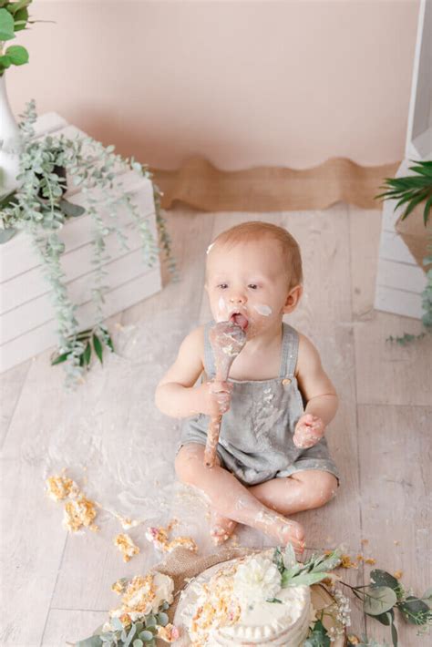 Cake Smash Im Bohostyle Mit Naked Cake Babyfotografin Adina