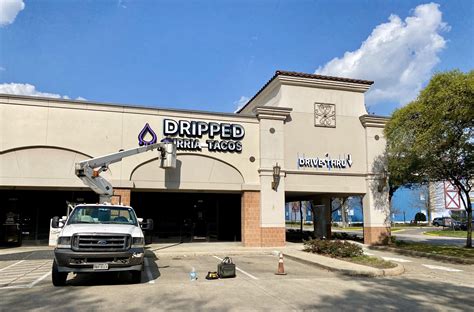 Pedestrian plazas will soon transform part of houston st nyc 17