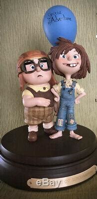 Disney Pixar Up Carl & Ellie Figure Limited Edition, Disneyland Paris ...