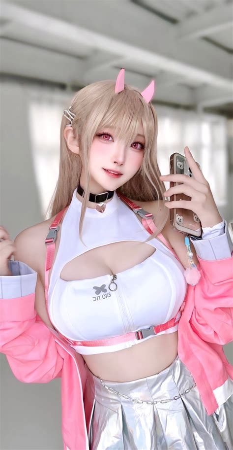 メガニケ 可愛すぎるバイパーのコスプレイヤーさん、発見されてしまう ゲームまとめ速報