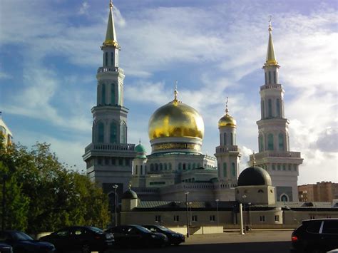 Moscow Cathedral Mosque - Liden & Denz