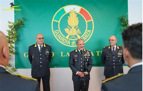 Visita Del Comandante Generale Della Guardia Di Finanza Al Comando