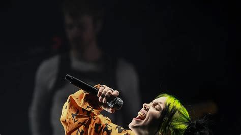 Kevés dolog van amit még nem ért el a 18 éves Billie Eilish ORIGO