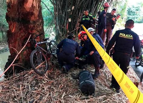 Cuerpo De Un Hombre Fue Hallado Flotando En La Quebrada La Ayur En