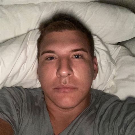 Todd Chrisley Shares Fresh Faced Selfie From Bed After Denying Getting A Facelift