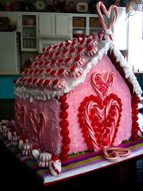 Cute Diy Gingerbread House For Valentines Day Gingerbread House