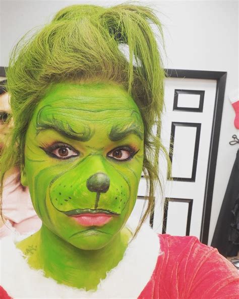 Grinch Makeup Tutorial