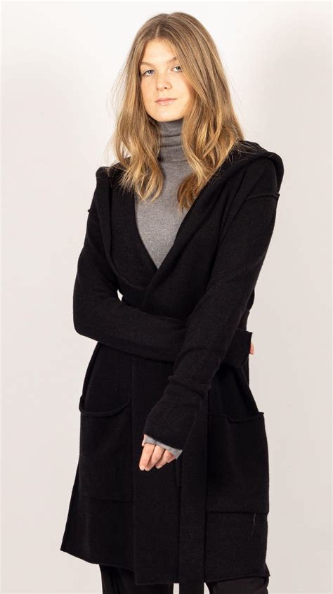 Womens Black Cashmere Cardigan EDITH Krista Elsta