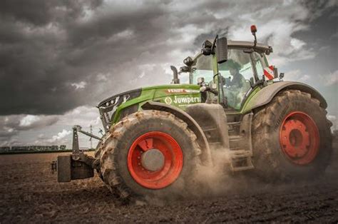 Pin Von Gerald Garikai Gumbo Auf AGrik In 2024 Fendt Fendt Traktor