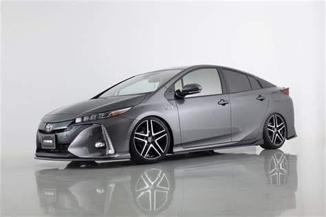 Prius Phv Gr Sport Atelier Yuwa Ciao Jp