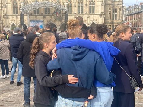 En Images Revivez Lhommage à Dominique Bernard à Arras “un An Plus