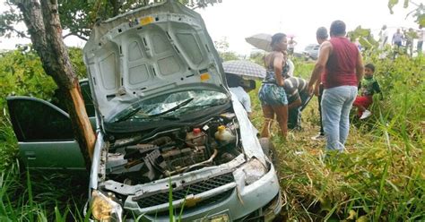 G1 Acidente Na Br 153 Provoca A Morte De Duas Pessoas E Três Ficam