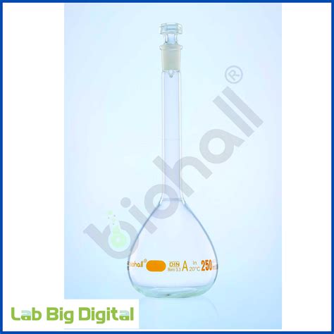 Volumetric Flask Class A Batch Certified Clear Glass Thi T B