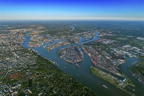 Hamburg Von Oben Hamburger Hafen Bersicht In Hamburg Deutschland