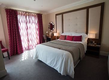 Best Places to Stay in Cambridge - Find Best Hotels in Cambridge