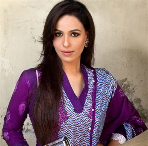 Zainab Abbas Latest Updates Gallery Wiki Affairs Contact Info