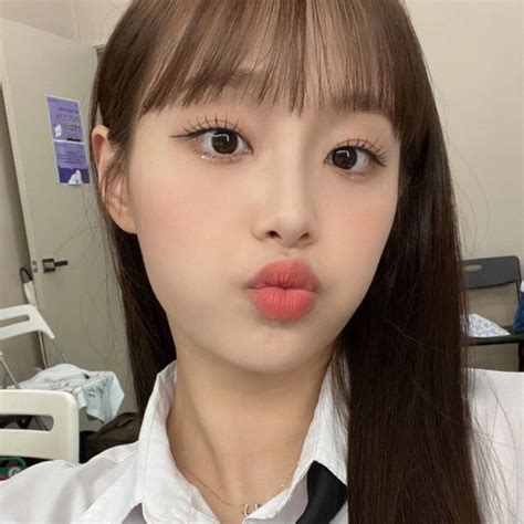 Chuu Loona Icons Lq Selca Chuu Loona Idol