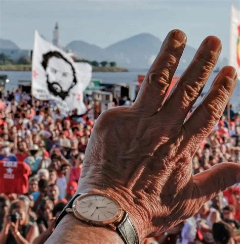 Declaração de amor à tirania O BOLETIM