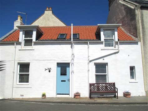 The Thill 40 Mid Shore Pittenweem Fife Scotland Terry Gilley