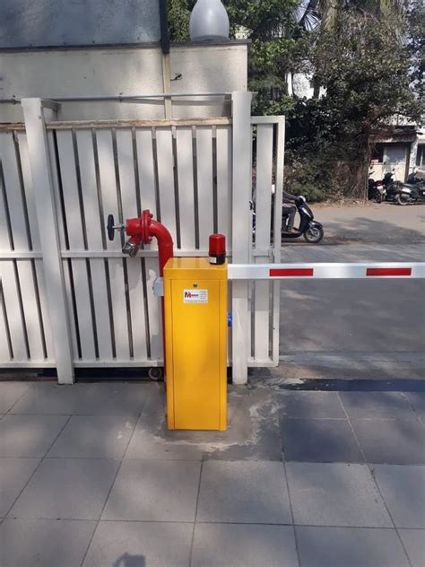 Stainless Steel Yellow White And Red Electronic Automatic Boom Barrier