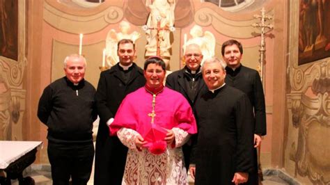 Rimini San Gaudenzo La Chiesa Di Rimini In Preghiera Per La Pace In