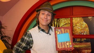 Mr Bloom: Here and There - CBeebies - BBC