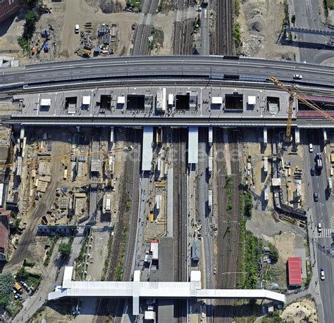 Berlin Aus Der Vogelperspektive Um Und Neubau Des Berliner S Bahnhofs