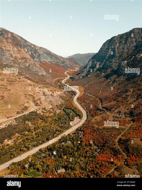 Provo Canyon Fall Colors With Scenic Road Stock Photo Alamy