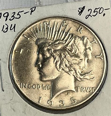 Lot 1935 Us 1 Peace Silver Dollar