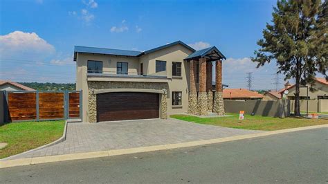 Bedroom House For Sale In Gauteng Centurion Centurion West