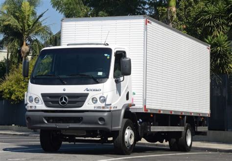 Accelo El camión Mercedes Benz de producción nacional más ágil para el