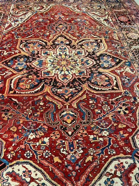 Heriz Carpet 370 Cm 270 Cm Catawiki