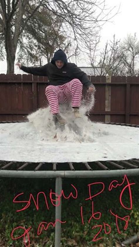 The best ice storm photos shared by Houston readers on social media