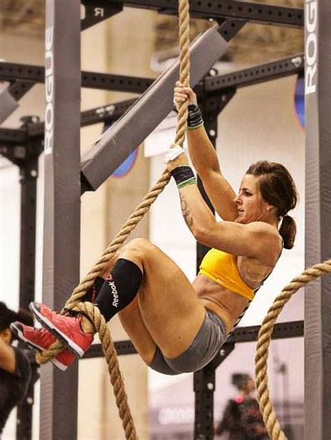 The 15 Most Badass Women Of Crossfit Artofit