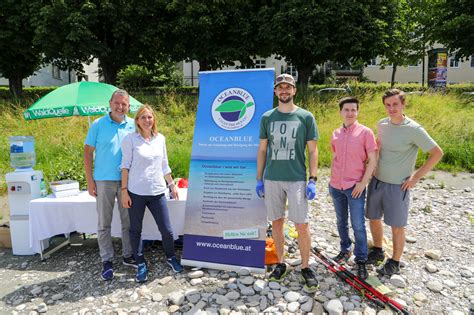 FMT Pictures Müllsammelaktion von Oceanblue und BAWAG an der Salzach