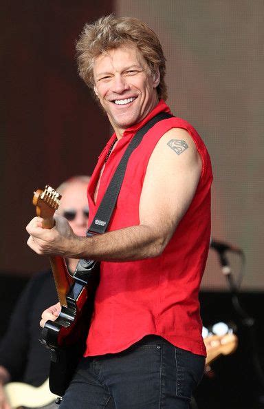 Jon Bon Jovi Photostream | Jon bon jovi, Bon jovi, Famous faces