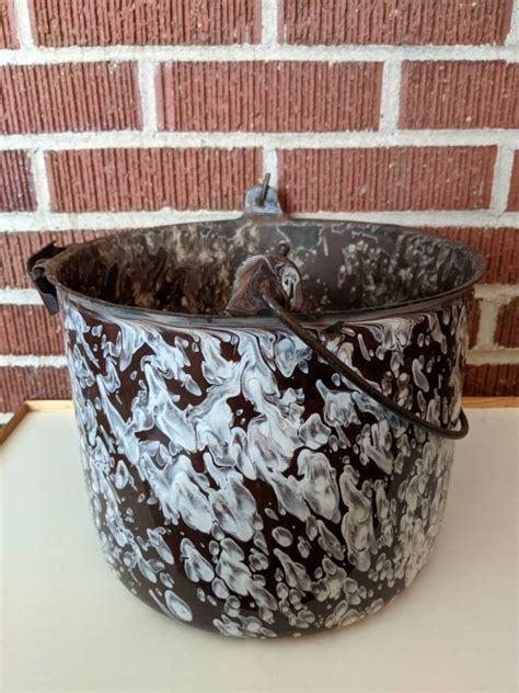 Vintage Primitive Brown Swirl Graniteware Large Pail With Bale Etsy