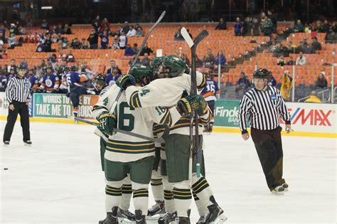 Oswego State Hockey Is No 1 6 Things To Know About The Lakers And The