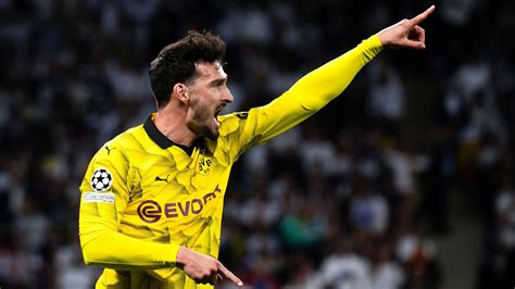 Mats Hummels Kehrt Zur Ck Bvb Holt Seinen Abwehr Helden Nach