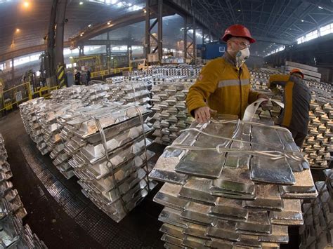 Chinas A Aluminium Ingot Price Hikes To Rmb T Low Carbon