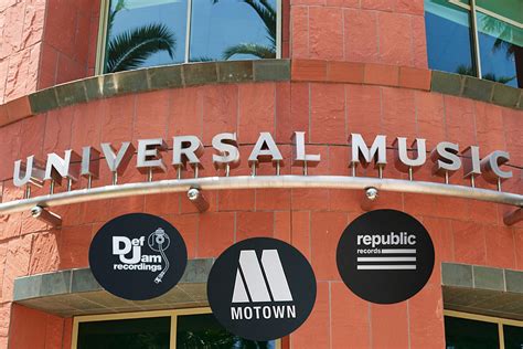 Universal Music Group Restructures Label System - XXL