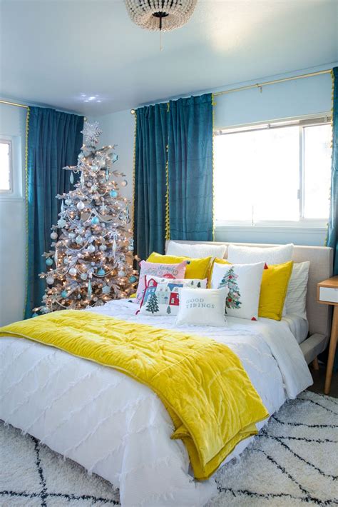 10 Fresh And Unexpected Ways To Decorate For The Holidays